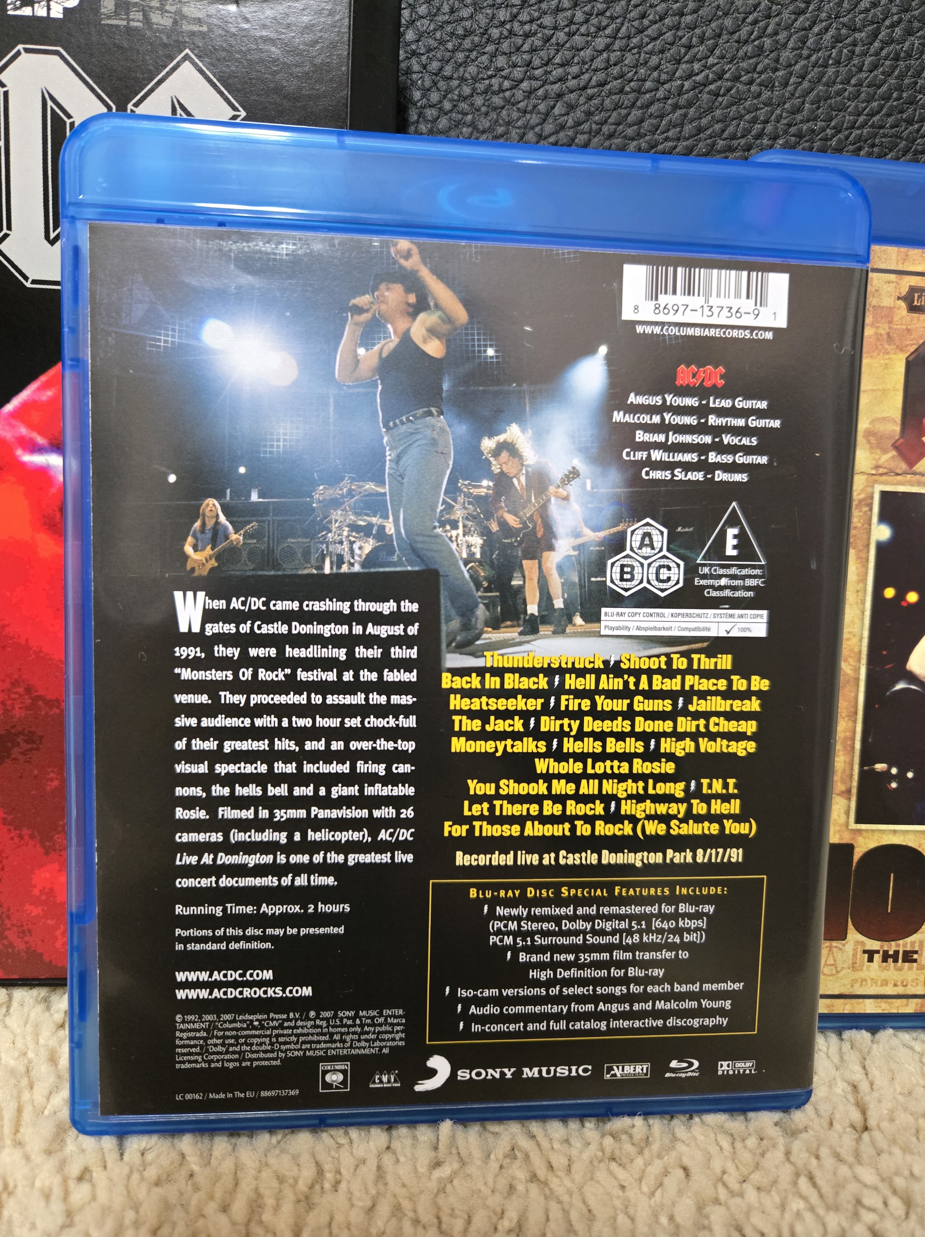 Remembering AC/DC's 'Live at Donington' in a Positive Light | Blu