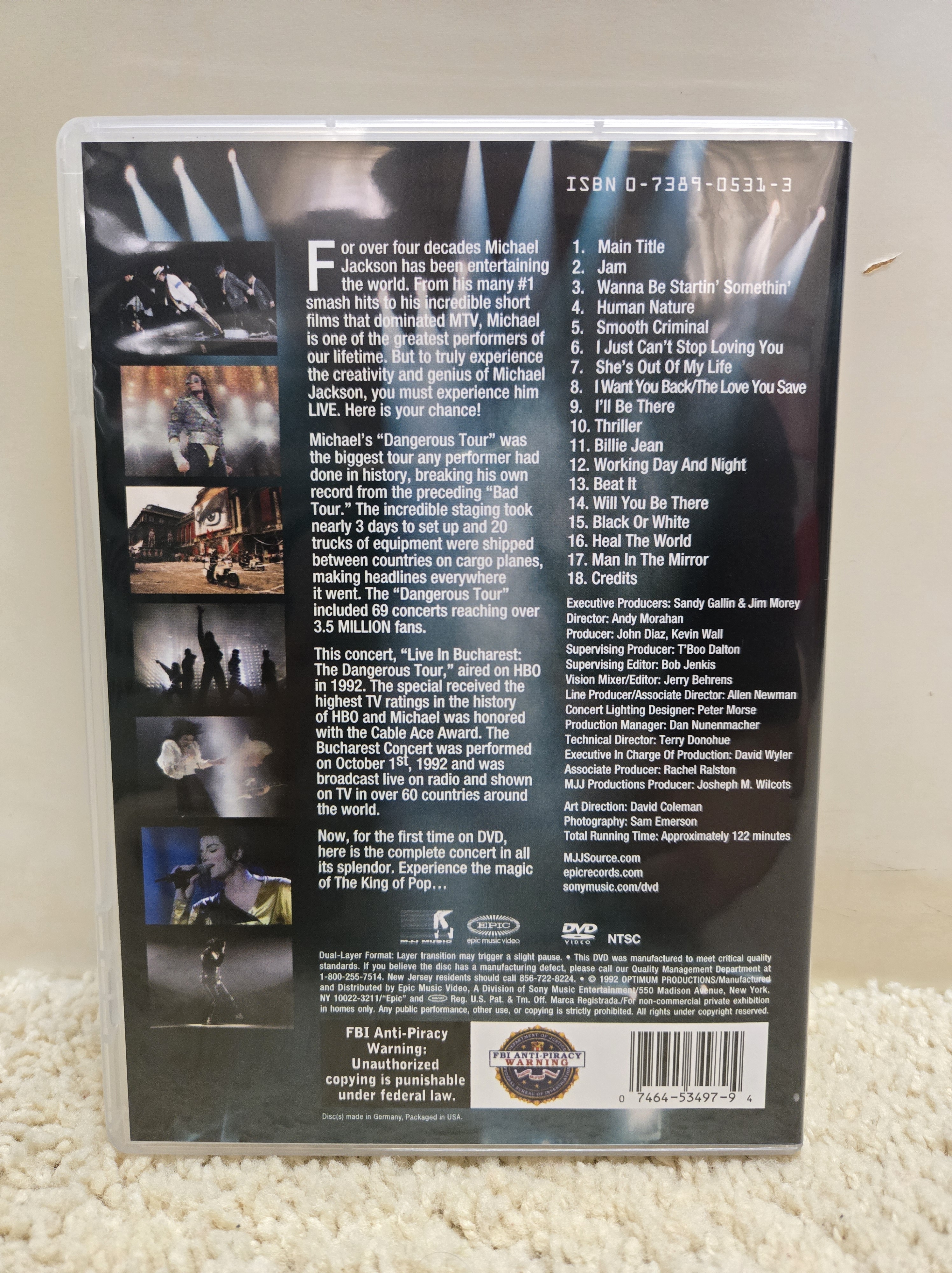 Michael Jackson's 'Live in Bucharest' Was a Fever Dream! | DVD